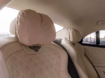 Bentley Flying Spur Azure Hybrid