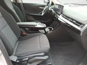 X2 sDrive20i Steptronic DCT Head-Up Driving Plus