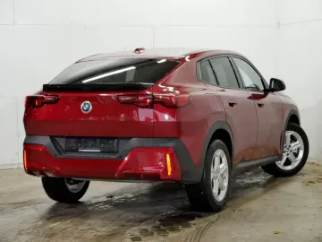 X2 sDrive 20i Sport M Shadow HeadUp ACC 360 Kam