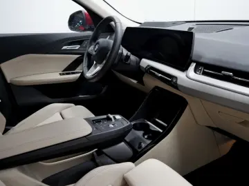 X2 sDrive 20i Sport M Shadow HeadUp ACC 360 Kam