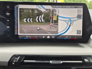 X2 sDrive 20i Sport M Shadow HeadUp ACC 360 Kam