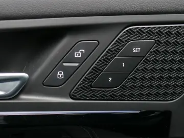 X2 sDrive 20i Sport M Shadow HeadUp ACC 360 Kam