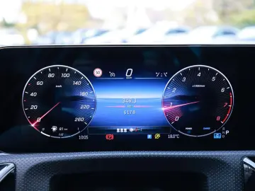 CLA 200 Coupé AMG Sport Premium LED Navi Kamera