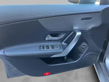 CLA 180 Coupé Progressive Advanced Volldigital W