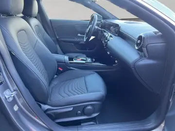 CLA 180 Coupé Progressive Advanced Volldigital W