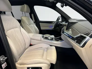 X5 xDrive30d M Sport Panorama AHK Komfortsitz