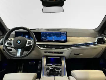 X5 xDrive30d M Sport Panorama AHK Komfortsitz