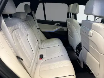 X5 xDrive30d M Sport Panorama AHK Komfortsitz