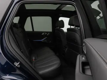 X5 xD40i M Sport Panorama 360 Laser HUD DAB B&W