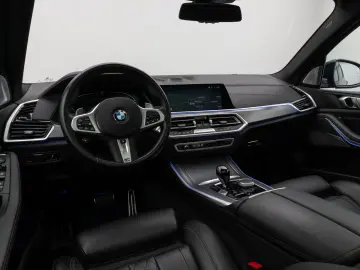 X5 xD40i M Sport Panorama 360 Laser HUD DAB B&W