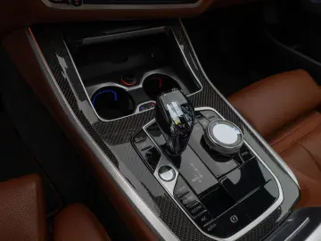 X5 xD40d M Sport B&W SoftClose Panorama HUD Voll