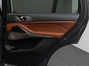 X5 xD40d M Sport B&W SoftClose Panorama HUD Voll