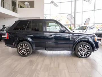 Land Rover Range Rover Sport 3.0TDV6 4x4