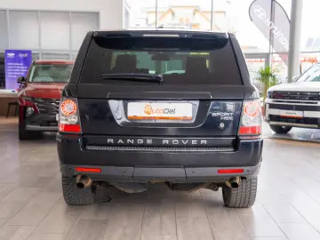 Land Rover Range Rover Sport 3.0TDV6 4x4