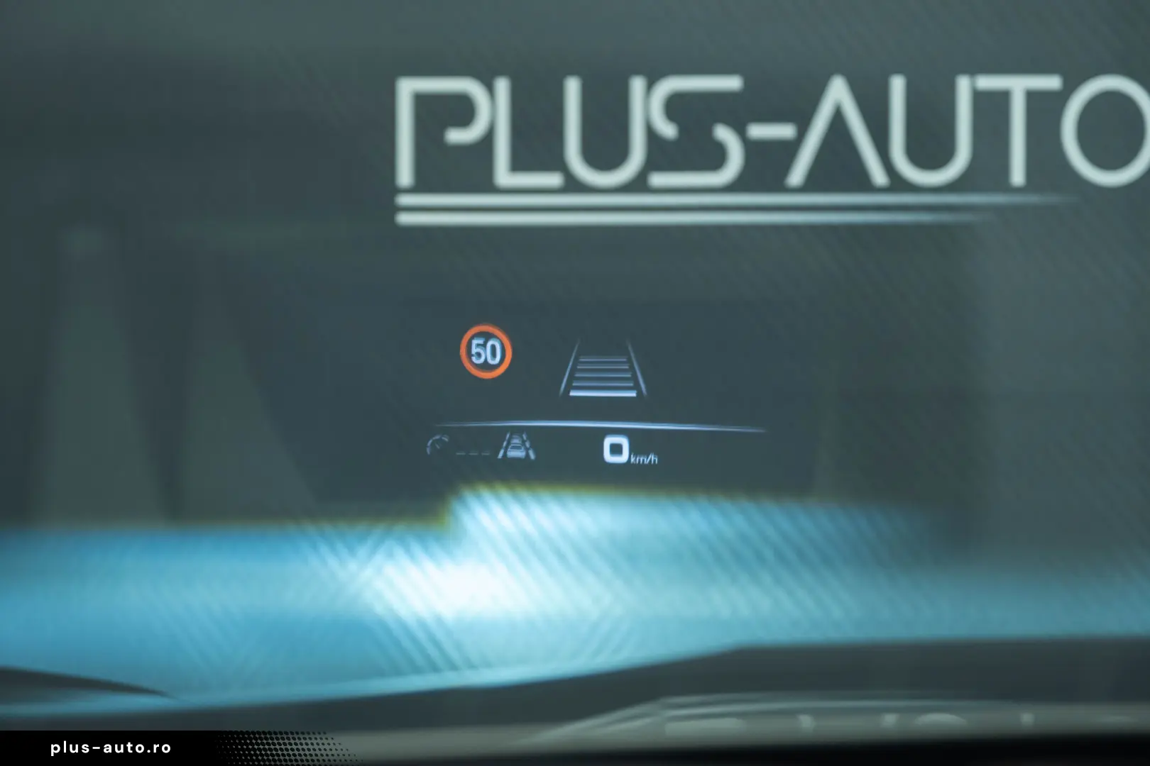 Porsche Panamera 4 E-Hybrid Platinum Edition