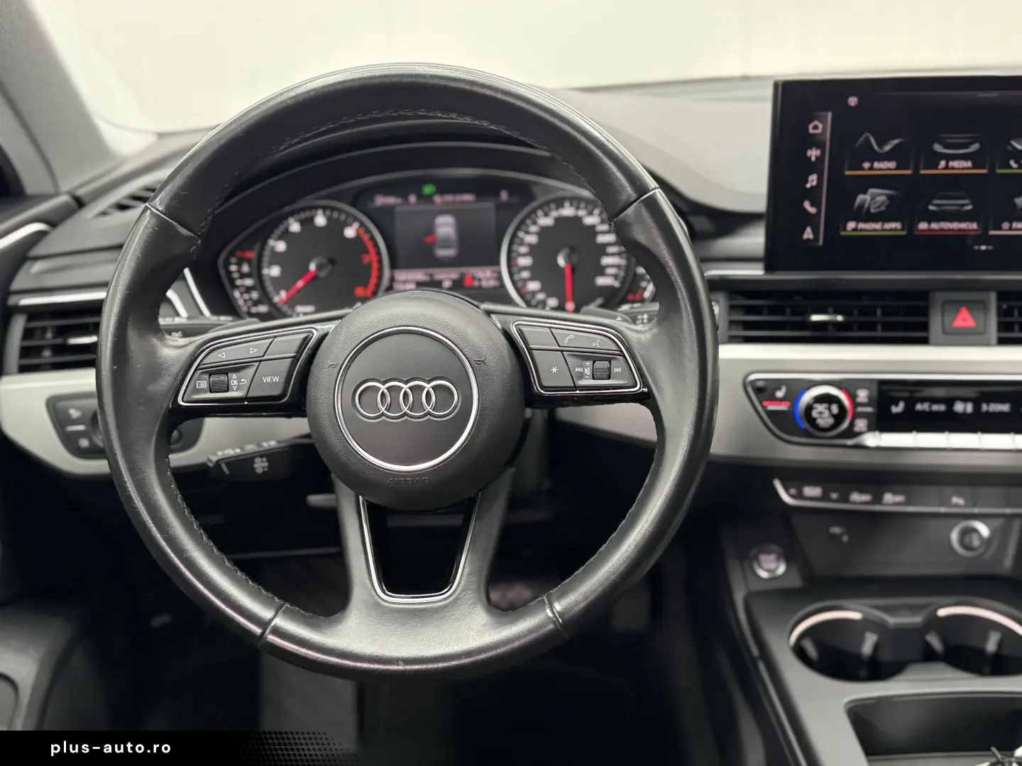 Audi A4 35 TFSI S tronic MHEV Advanced