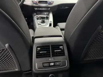 Audi A4 35 TFSI S tronic MHEV Advanced