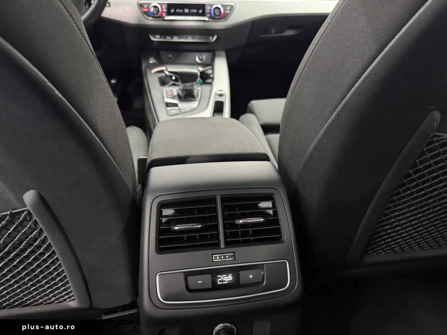 Audi A4 35 TFSI S tronic MHEV Advanced