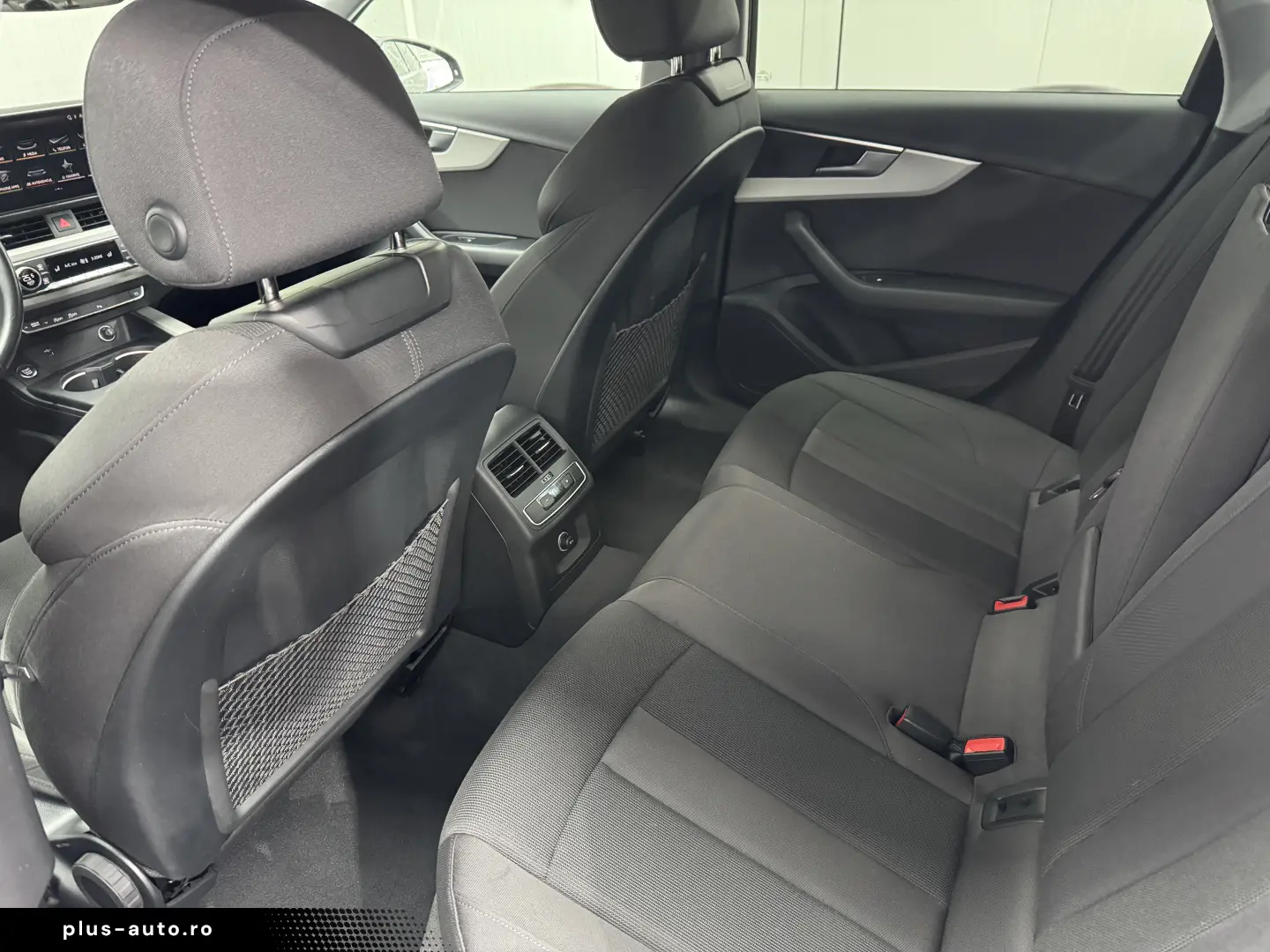 Audi A4 35 TFSI S tronic MHEV Advanced