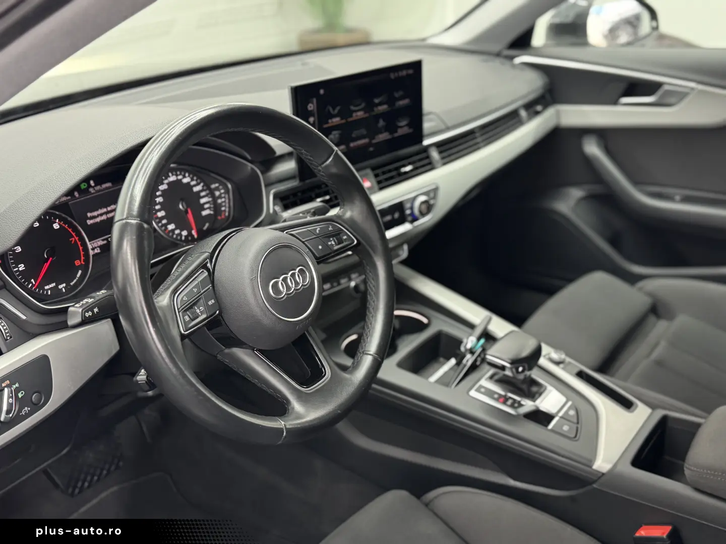 Audi A4 35 TFSI S tronic MHEV Advanced