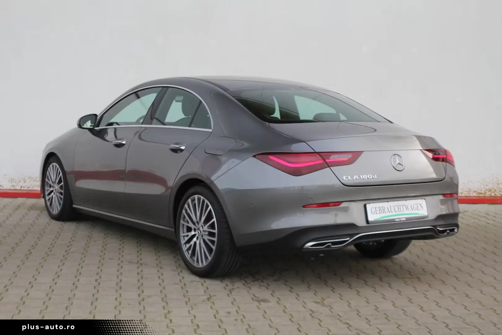 Mercedes-Benz CLA 180