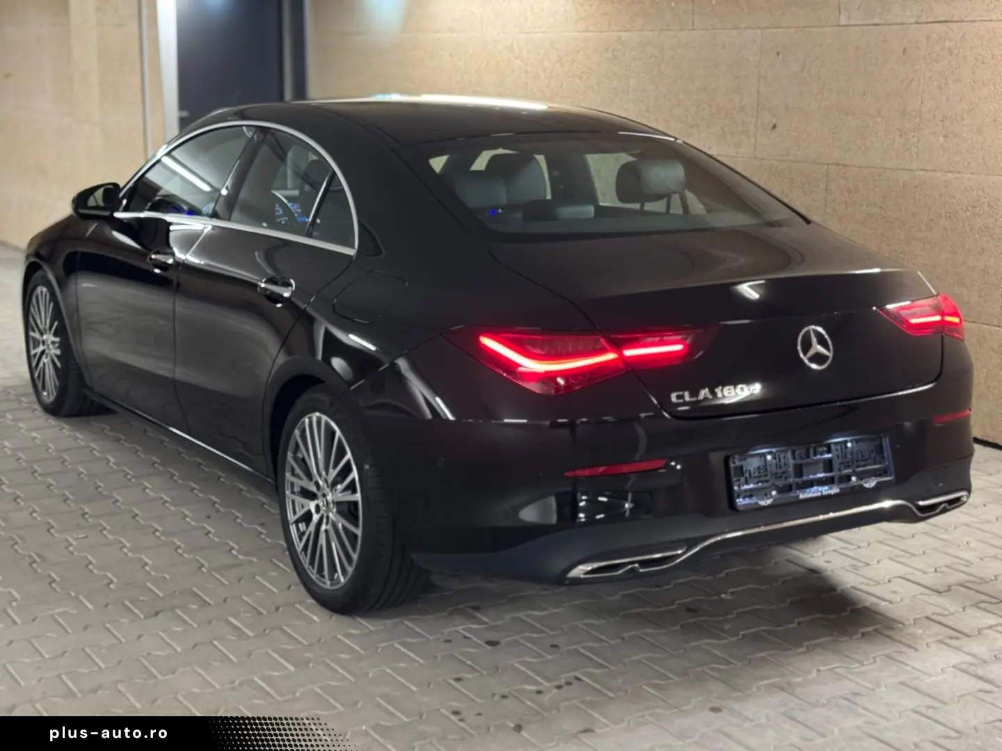 CLA 180 d WIDE AMBI KEYLESS KAM ADVANCED  LED