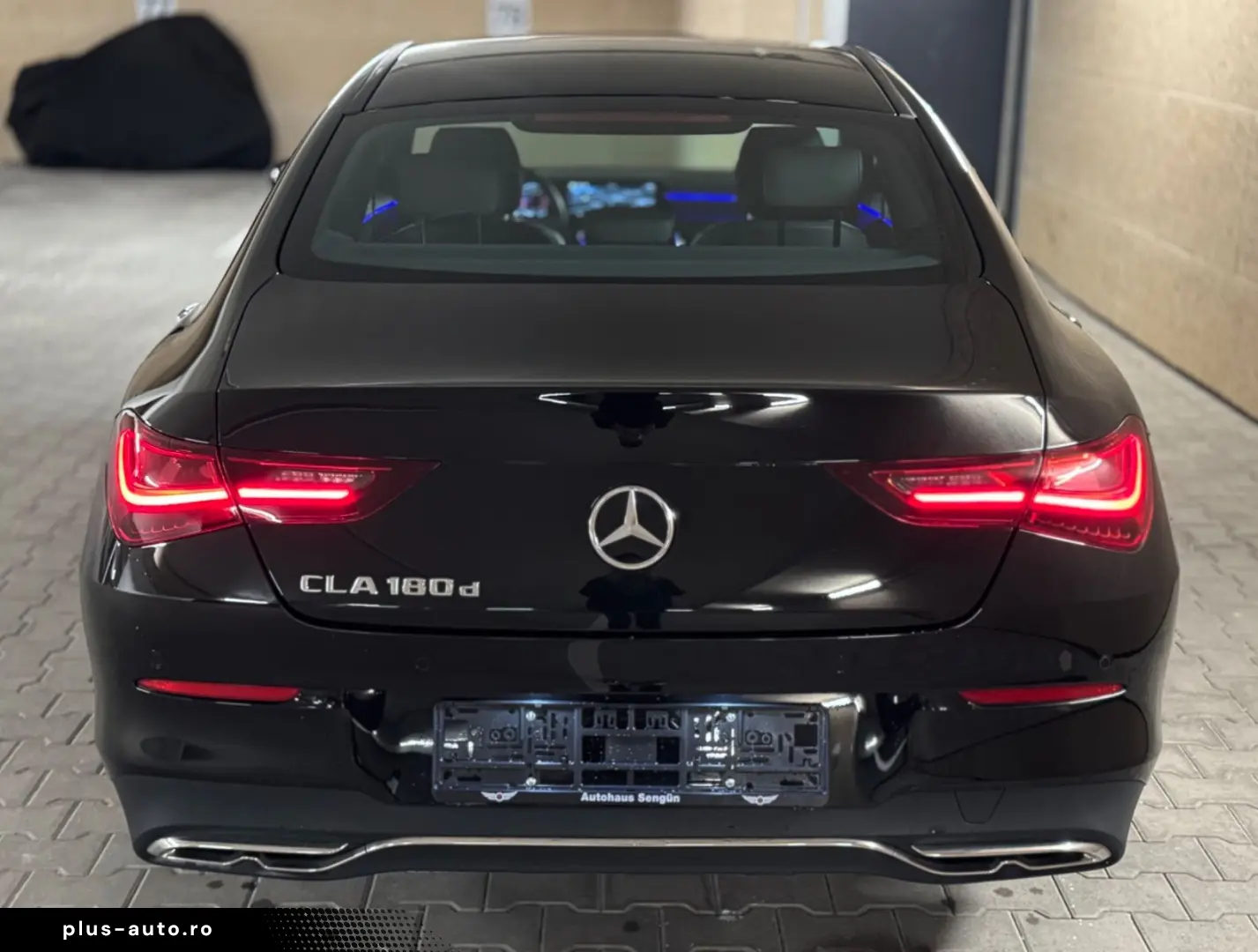 CLA 180 d WIDE AMBI KEYLESS KAM ADVANCED  LED