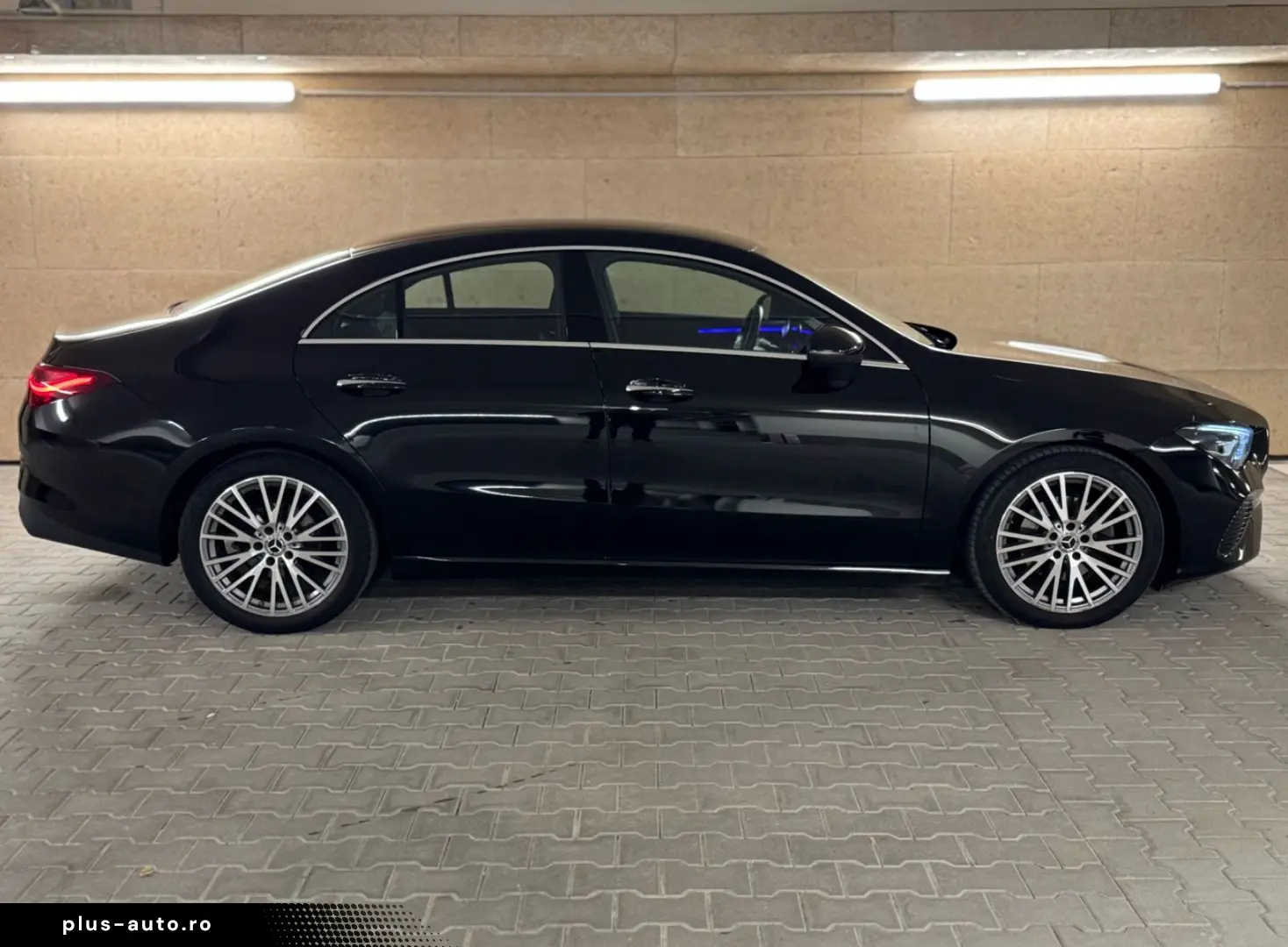 CLA 180 d WIDE AMBI KEYLESS KAM ADVANCED  LED