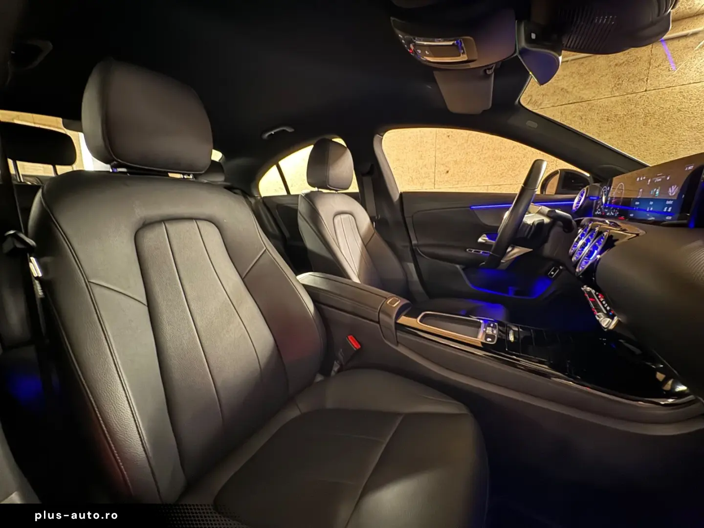 CLA 180 d WIDE AMBI KEYLESS KAM ADVANCED  LED