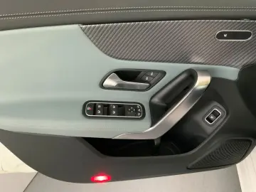 CLA 180 Coupé Progr Pano LED High Perf RüCam