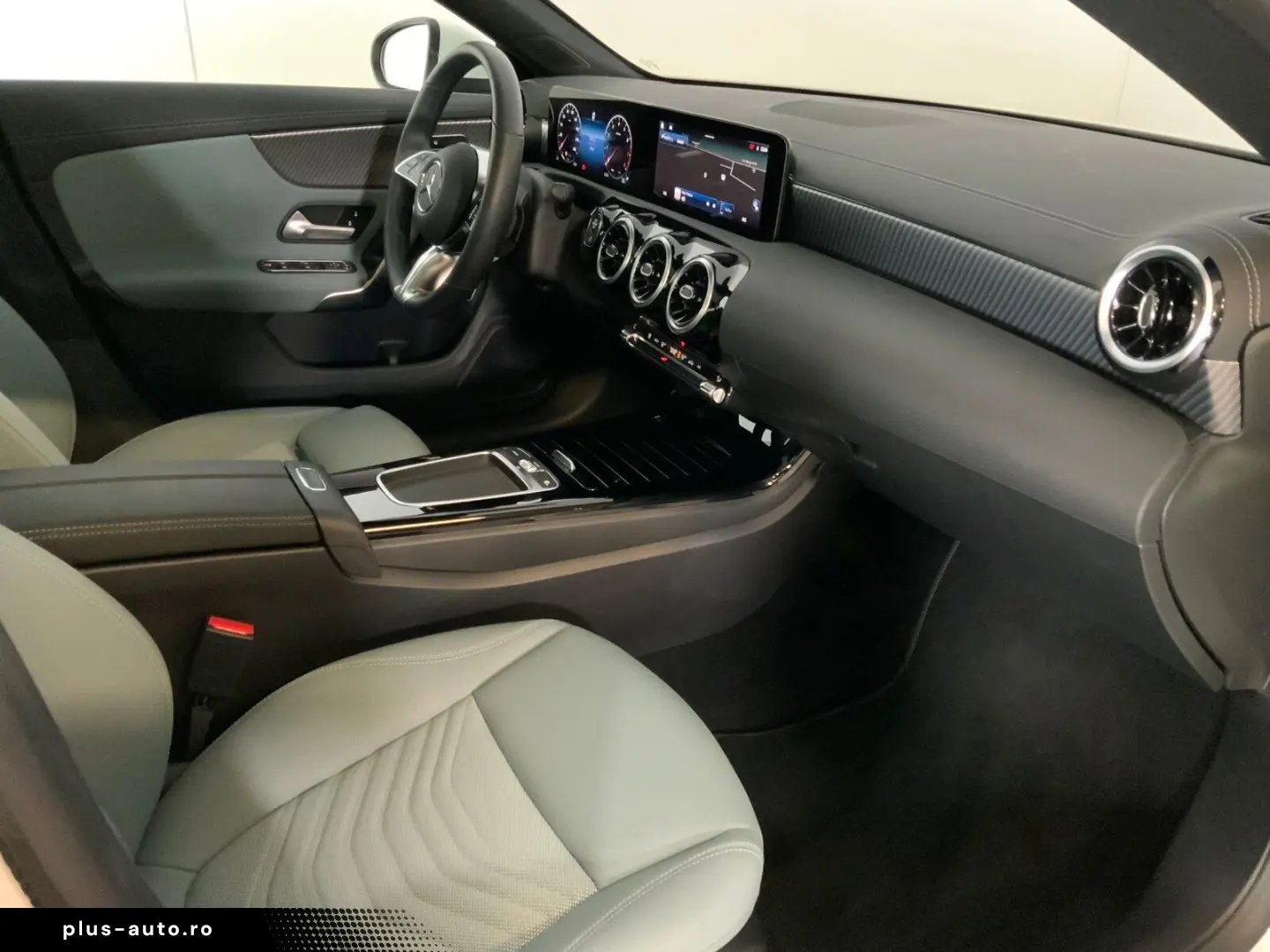 CLA 180 Coupé Progr Pano LED High Perf RüCam