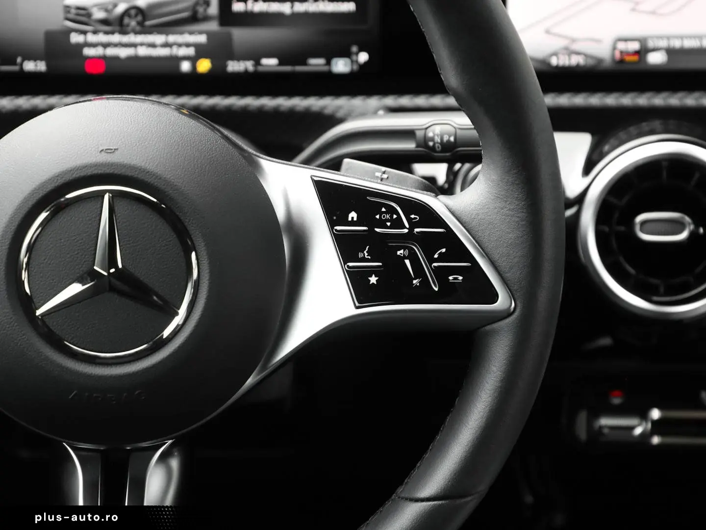 CLA 180 Rückfahrkamera Sitzheizung MBUX-Navi LED