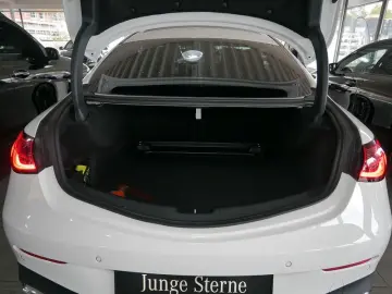 CLE 180 Coupé   AMG NIGHT PREMIUM MEMO 360 PANO