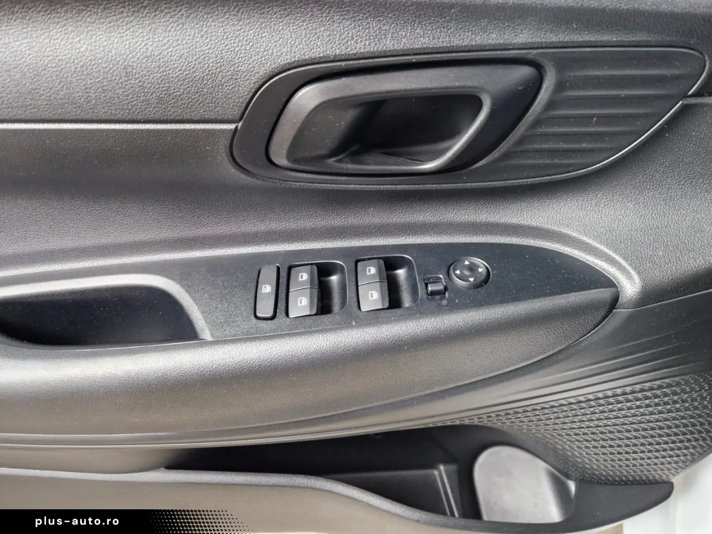 HYUNDAI I20 COMFORT 1.2i 84CP 2020