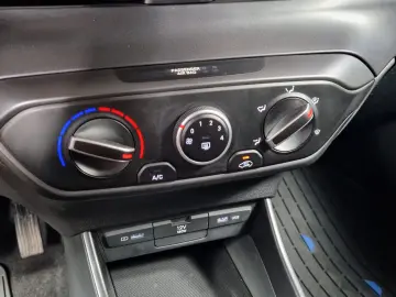 HYUNDAI I20 COMFORT 1.2i 84CP 2020