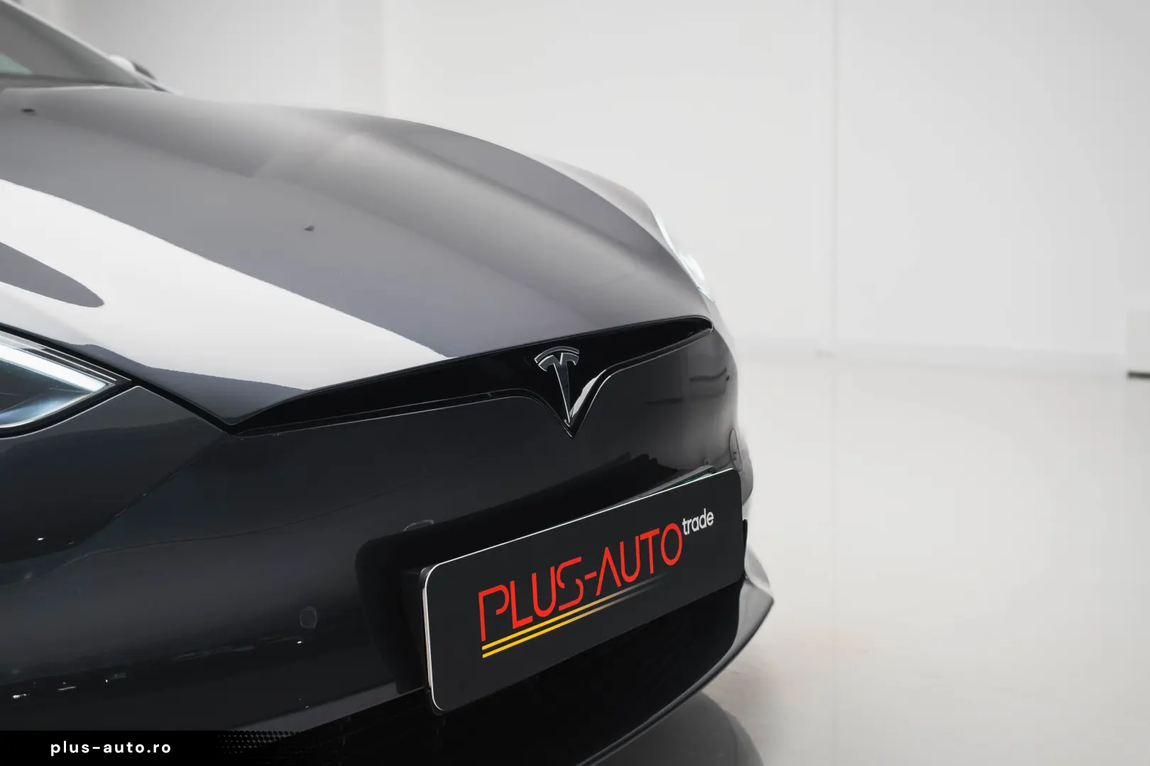 Tesla Model S Plaid ; Garantie pana in dec 2030