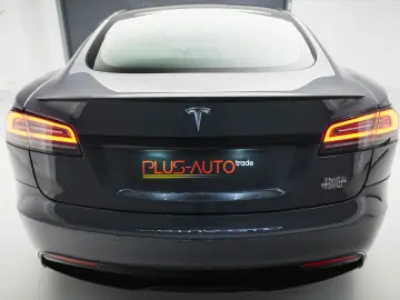 Tesla Model S Plaid ; Garantie pana in dec 2030