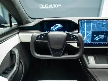 Tesla Model S Plaid ; Garantie pana in dec 2030