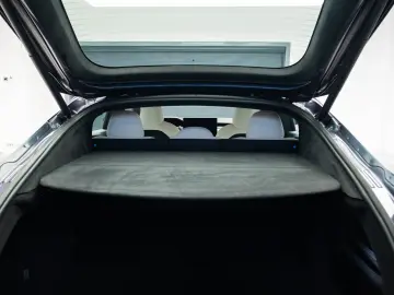 Tesla Model S Plaid ; Garantie pana in dec 2030