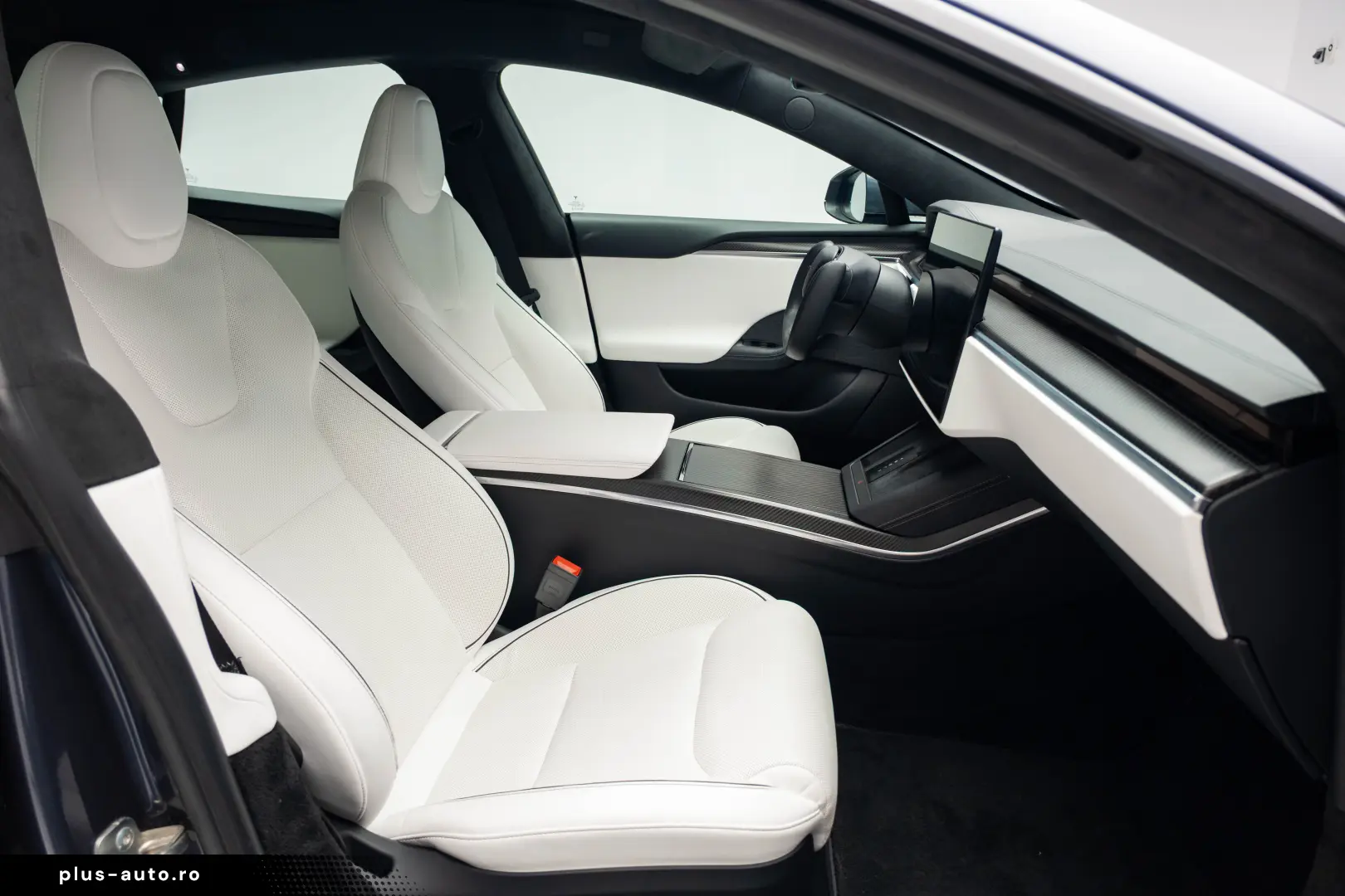 Tesla Model S Plaid ; Garantie pana in dec 2030