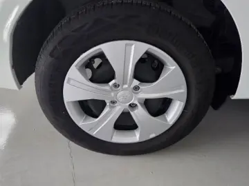 DACIA LOGAN 1.0 TCe 90CP Essential