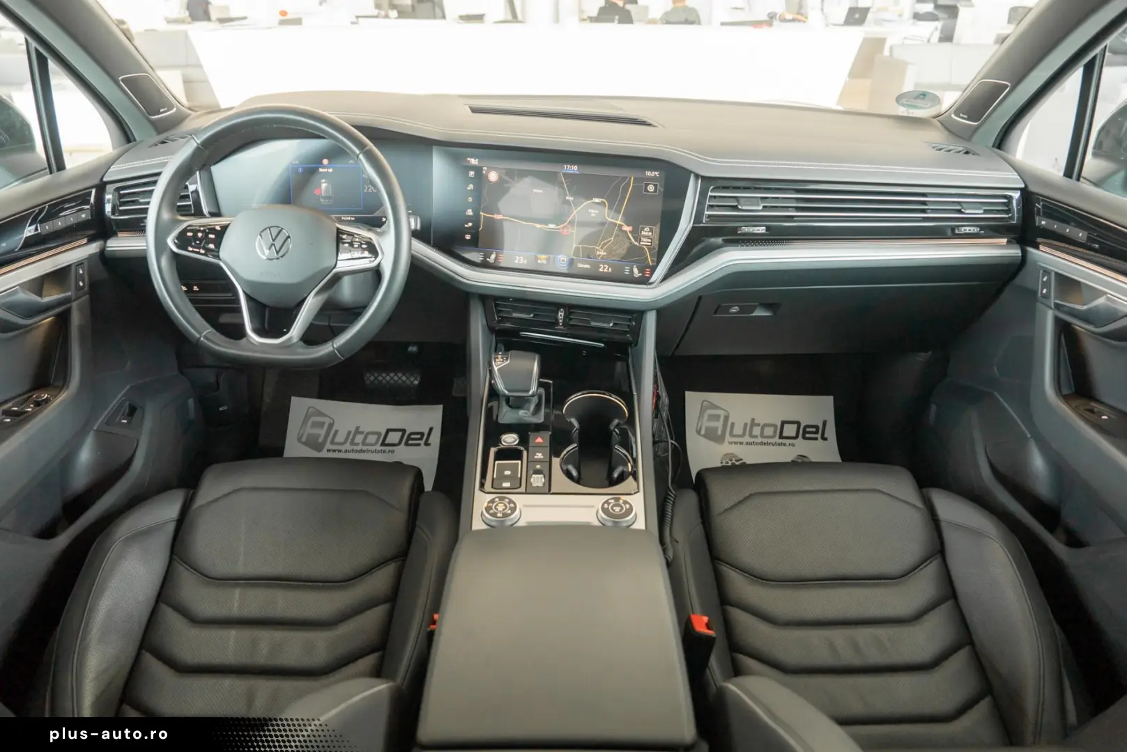 Volkswagen Touareg 3.0TDI V6 4Motion  R-Line