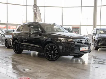 Volkswagen Touareg 3.0TDI V6 4Motion  R-Line
