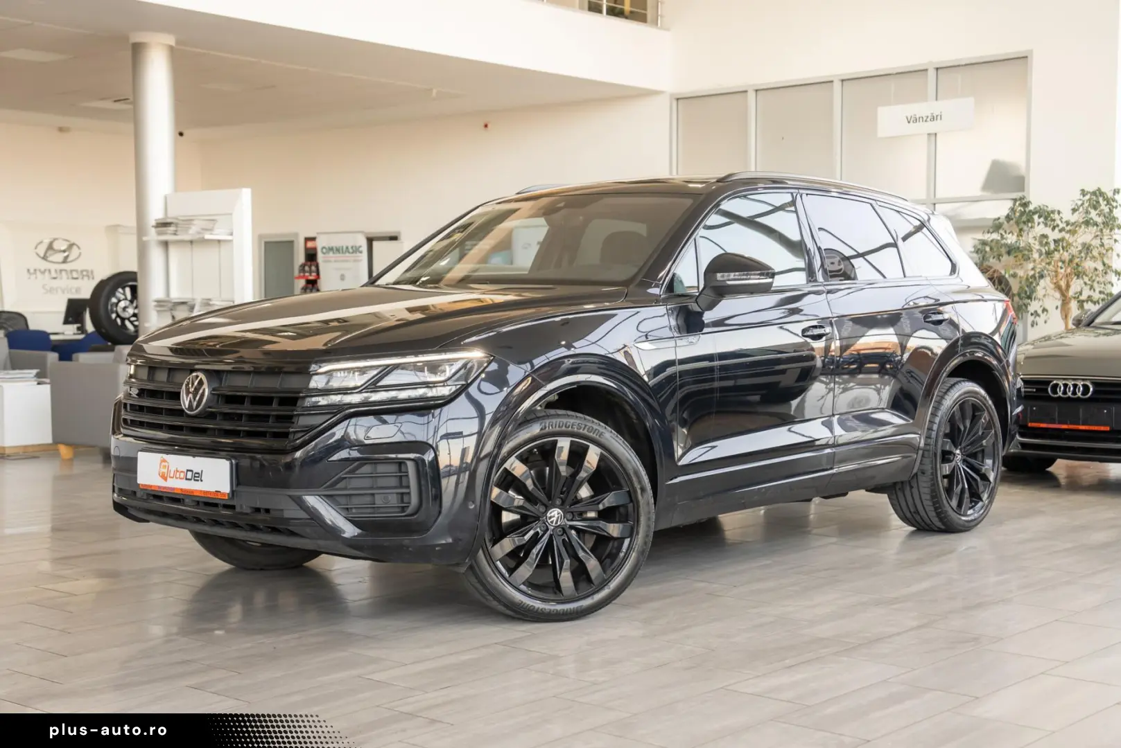 Volkswagen Touareg 3.0TDI V6 4Motion  R-Line