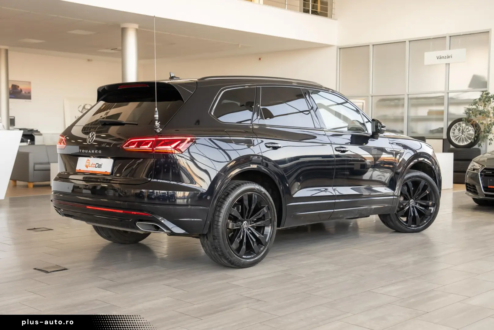 Volkswagen Touareg 3.0TDI V6 4Motion  R-Line