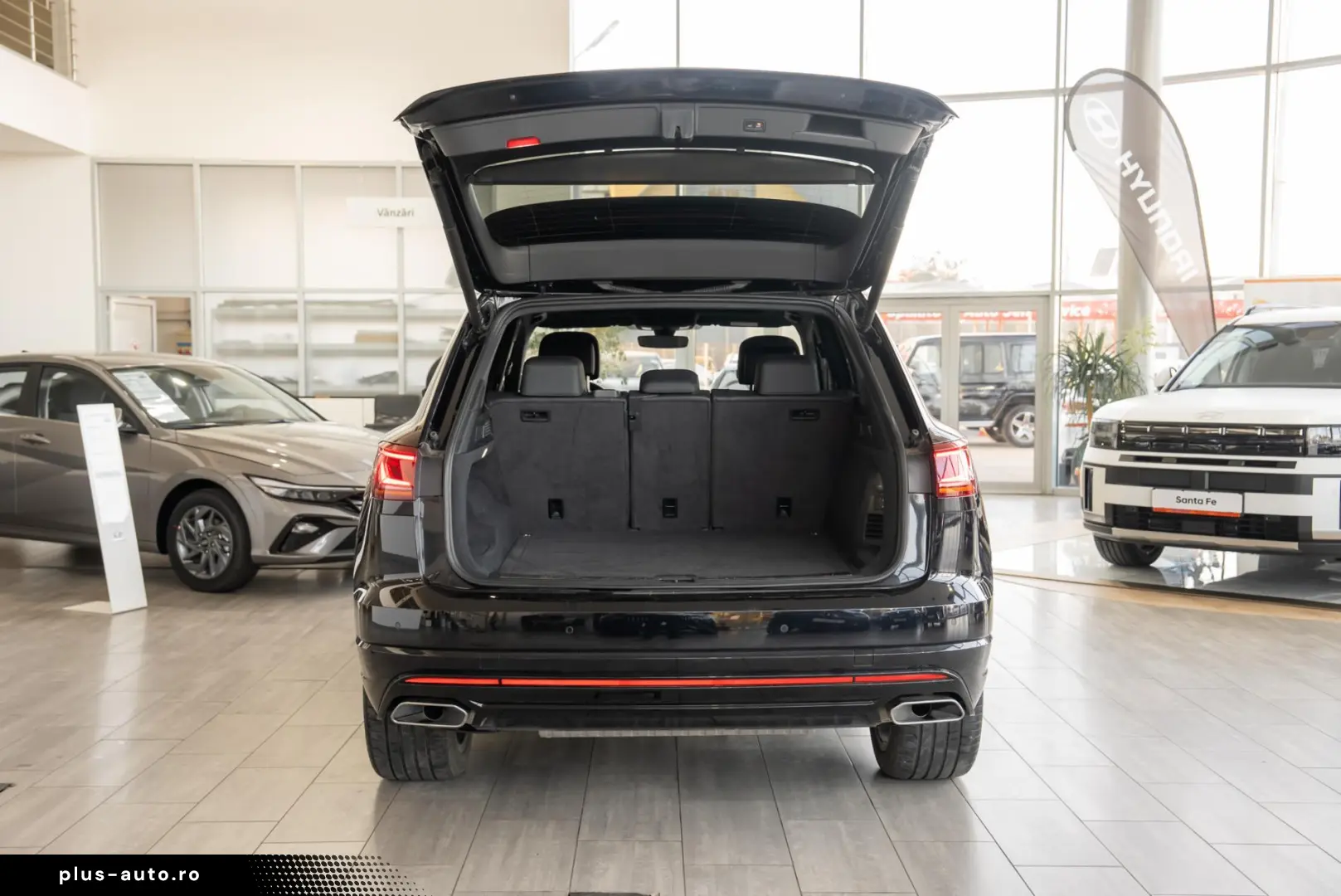 Volkswagen Touareg 3.0TDI V6 4Motion  R-Line