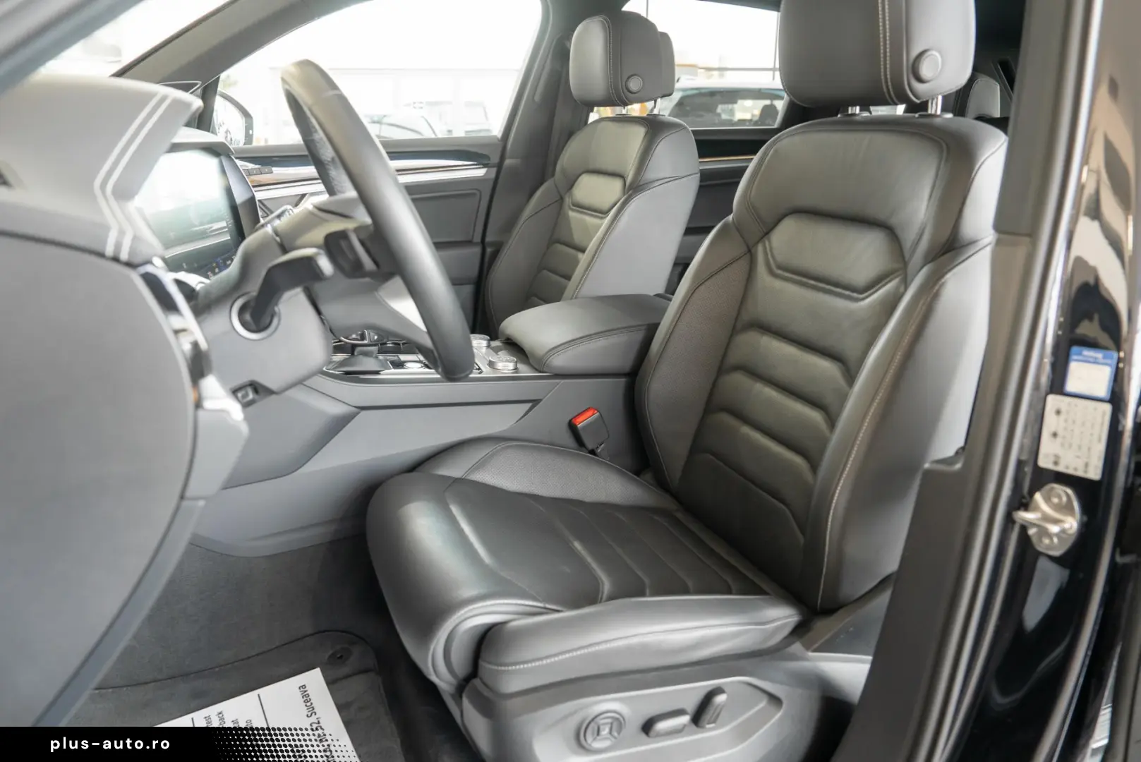 Volkswagen Touareg 3.0TDI V6 4Motion  R-Line