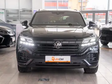 Volkswagen Touareg 3.0TDI V6 4Motion  R-Line