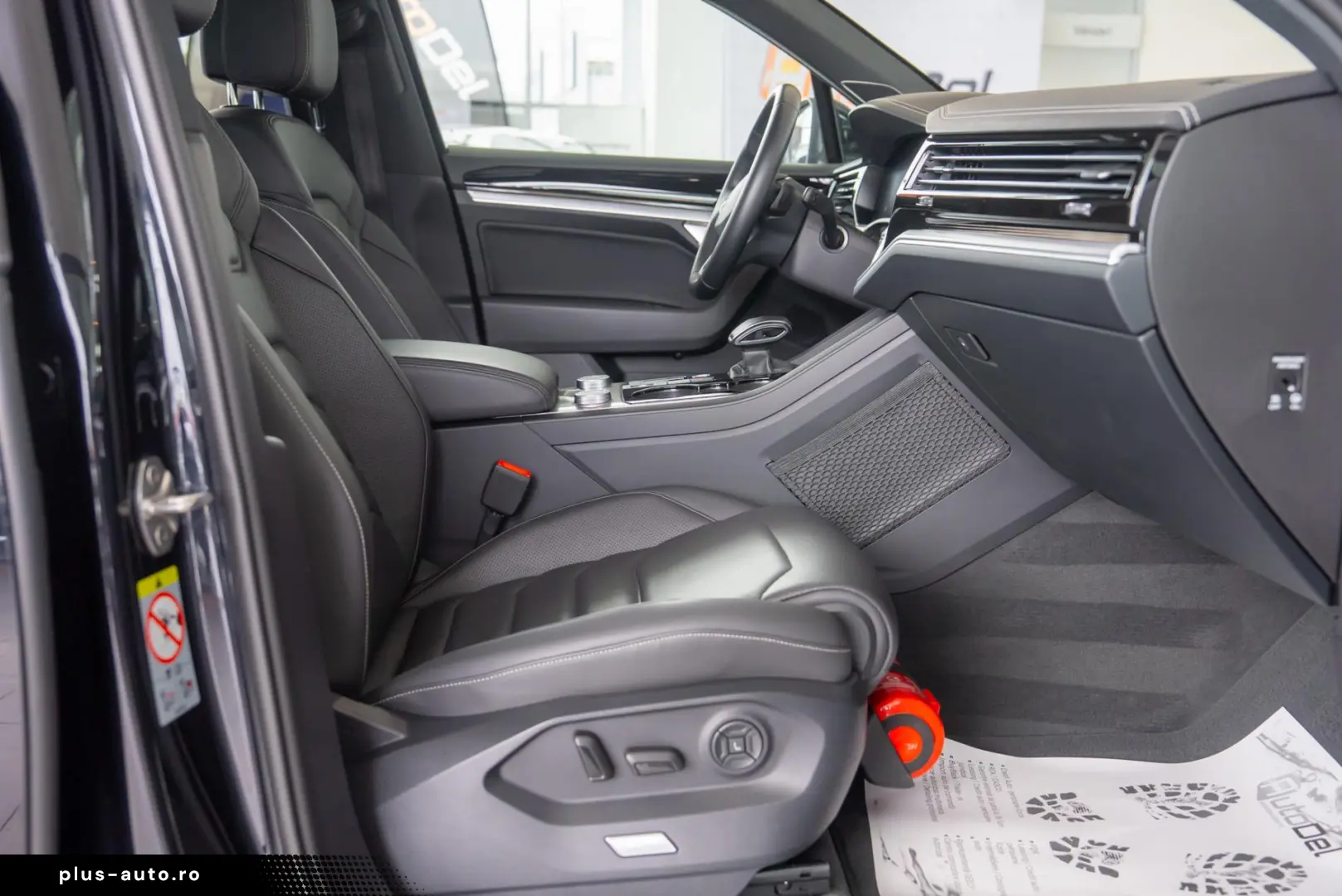 Volkswagen Touareg 3.0TDI V6 4Motion  R-Line