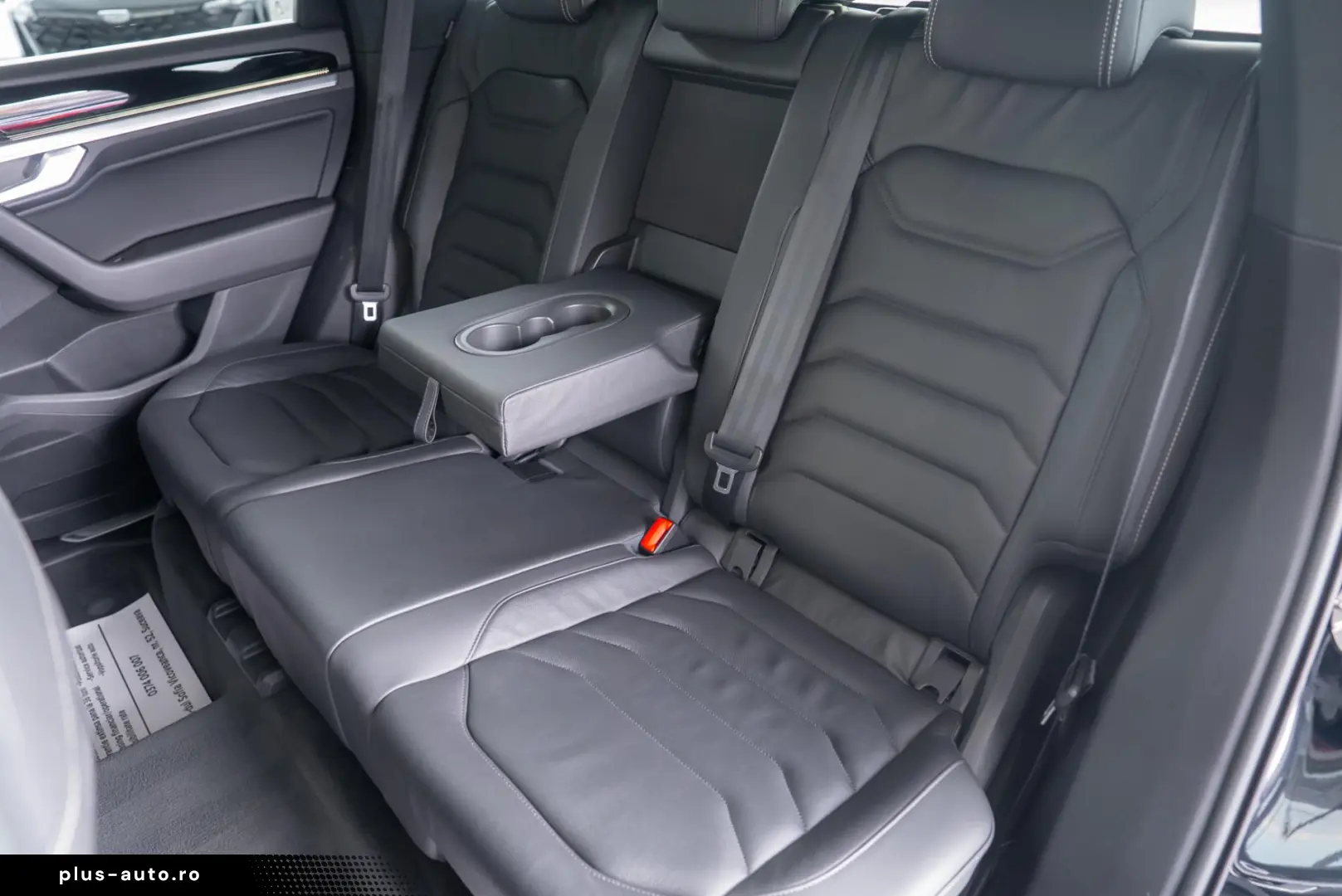 Volkswagen Touareg 3.0TDI V6 4Motion  R-Line